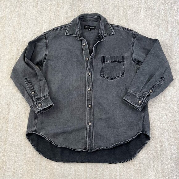 Aritzia Denim Forum The 80s Comfy Oversize Denim Button Up Shirt Top S - Picture 1 of 10
